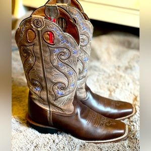 Tony Lama womens cowboy boots size 9B